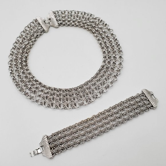 Monet Vintage Chain Mail Necklace & Bracelet Set - Picture 2 of 16